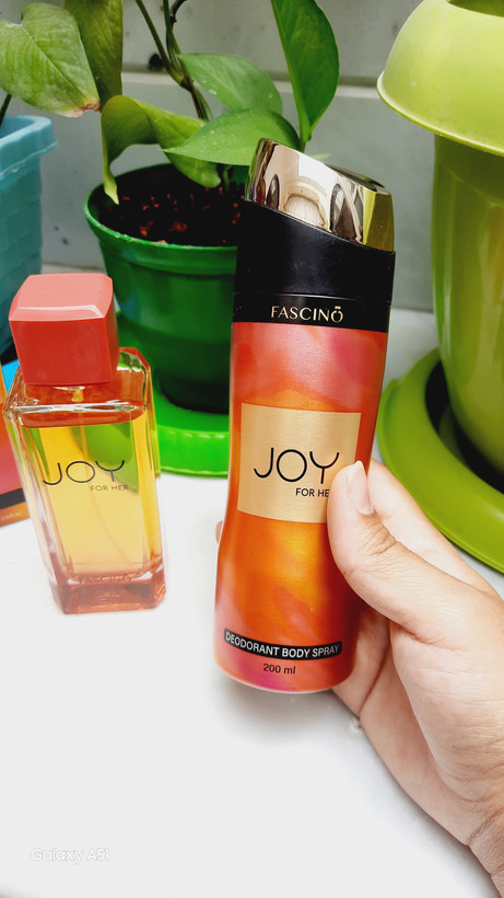 ادکلن و اسپری بدن اصل اماراتی برندJOY
